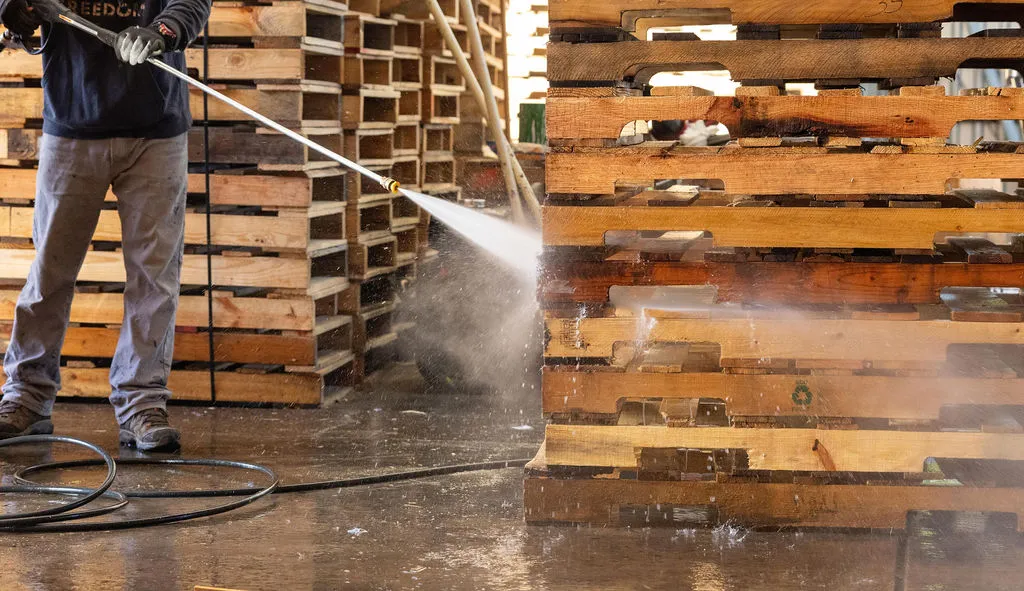 pallet recycling dallas