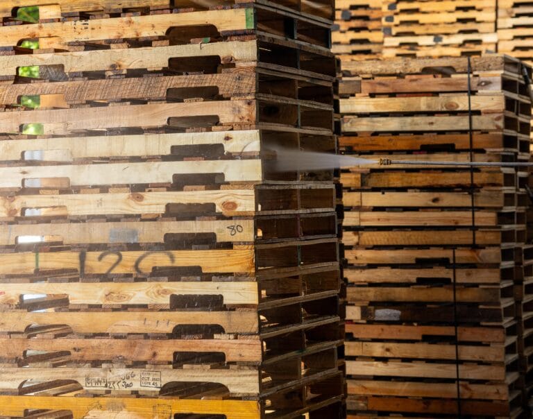 What Is the Standard Pallet Size for Texas Shipping?